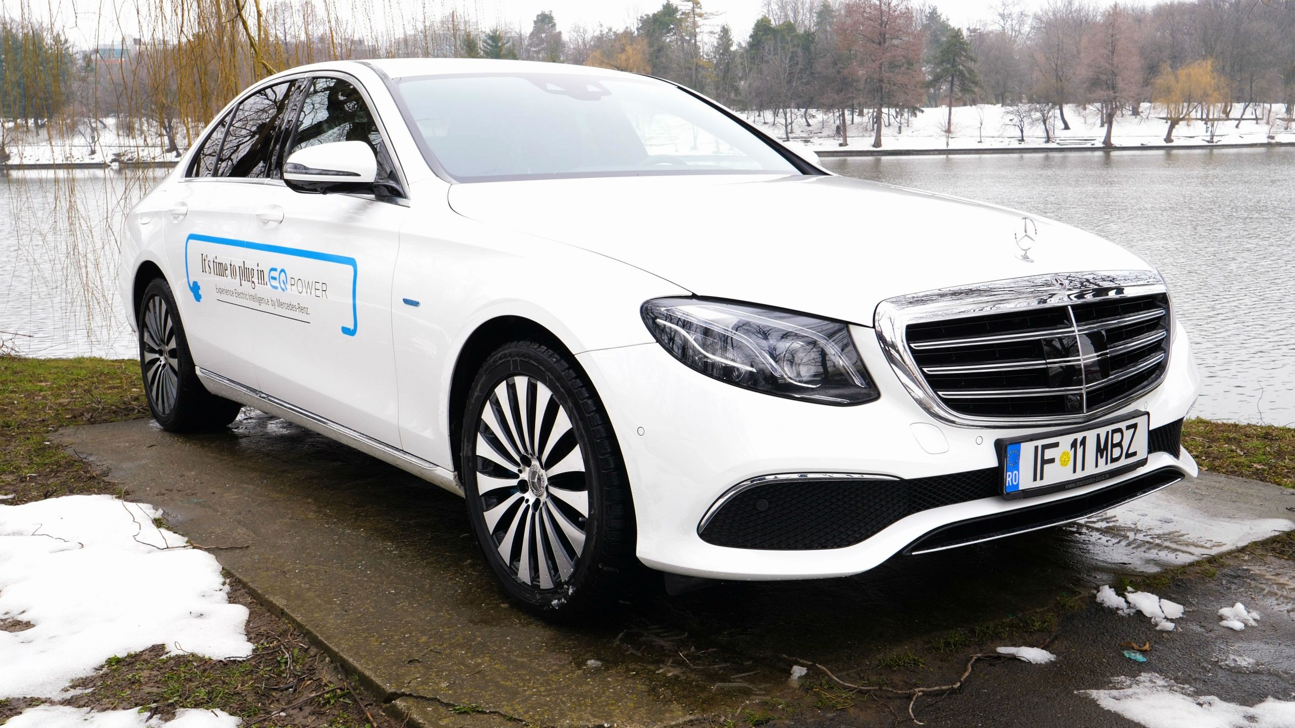 Mercedes-Benz E350e